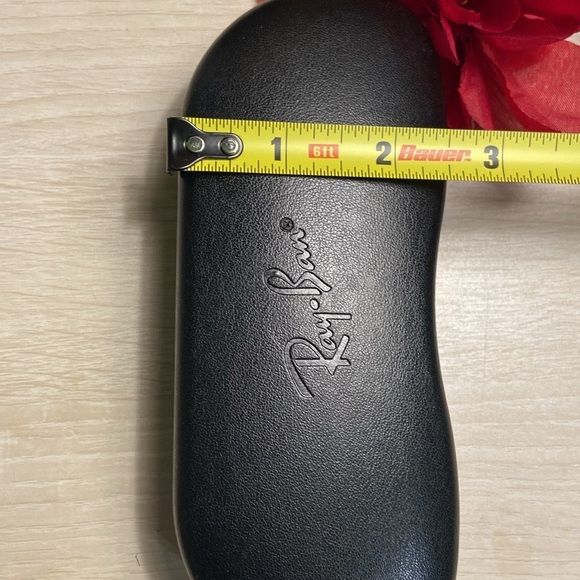 Ray- Ban Glasses Case - Picture 4 of 6